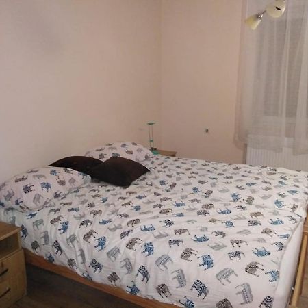 Evelin Sobe Apartamento Backa Topola Exterior foto