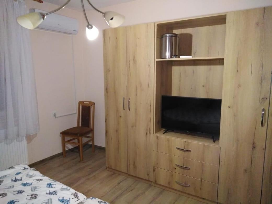 Evelin Sobe Apartamento Backa Topola Exterior foto